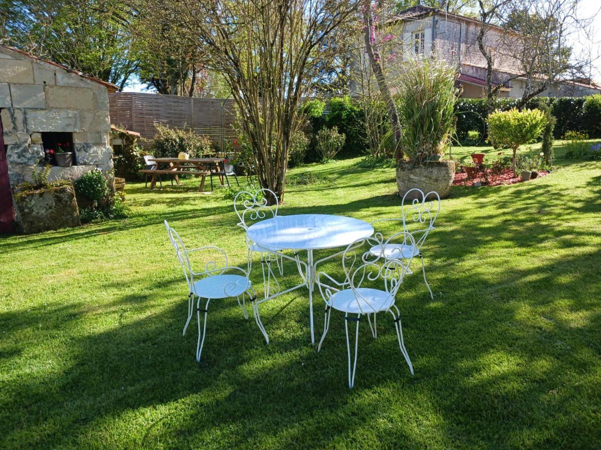 Villa La Demeure D'Ezilda Fléac-sur-Seugne Esterno foto